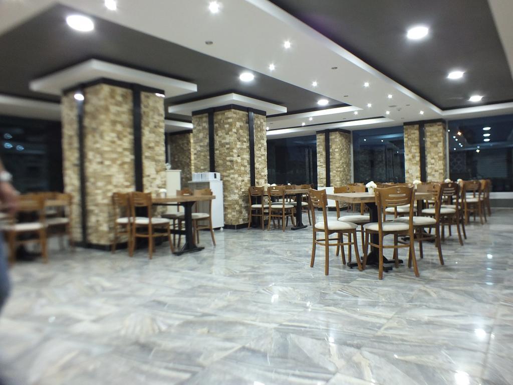 Koc Hotel Карасу Экстерьер фото